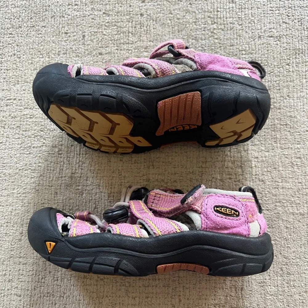 KEEN Newport H2 Pink Yellow Waterproof Sport Sandals Girls Toddler Size 11